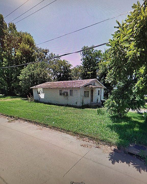 1st image of 203 W Roosevelt St