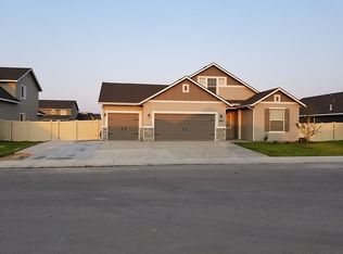 2450 N Iditarod Way, Kuna, ID 83634