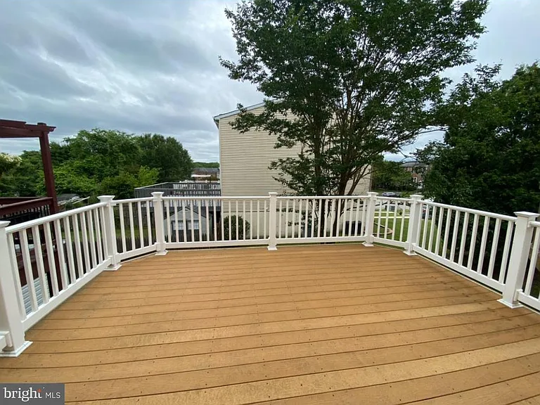 23 Beloak Ct — Photo 3