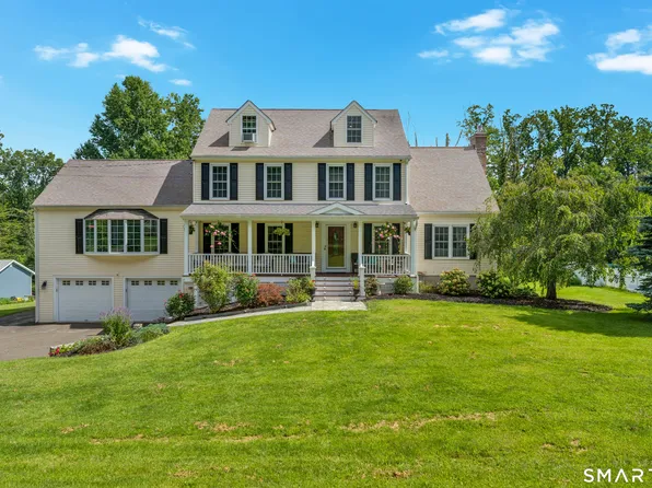 93 Flax Mill Road, Branford, CT 06405