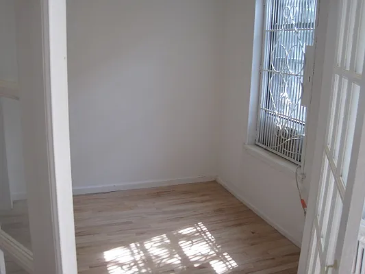 Rented by EA Kane RE Inc. | media 23