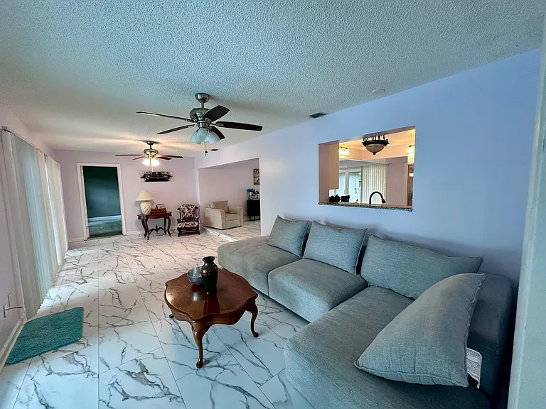 5400 Lake Jessamine Dr — Photo 14