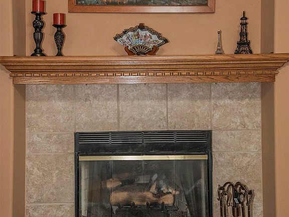 5th image of 4253 Essex Terrace Cir
