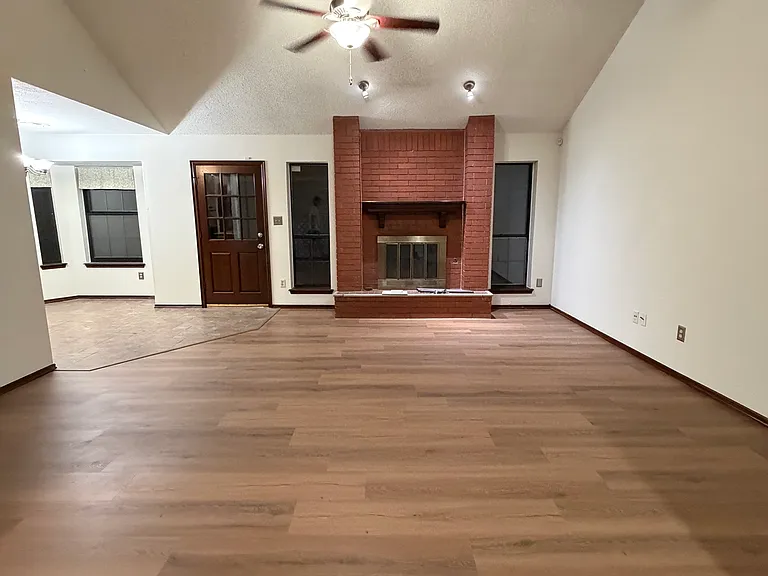 3300 Homestead Ct — Photo 8