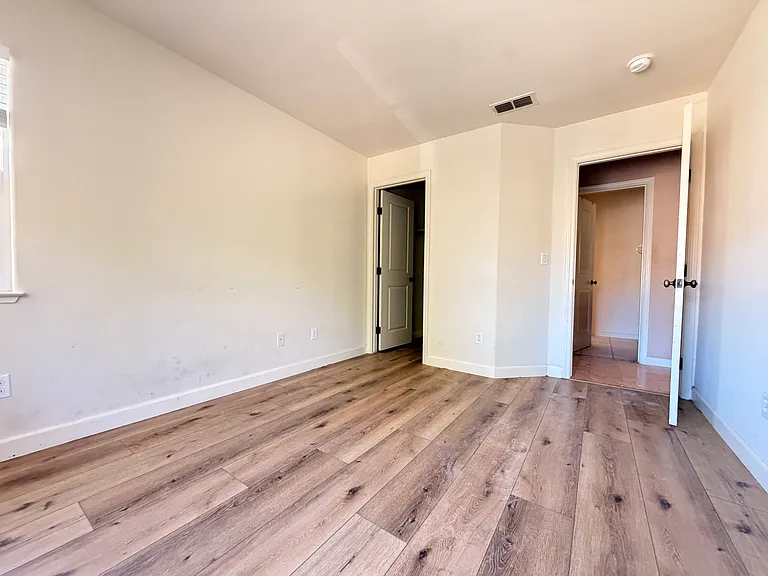 412 Mountain Meadows Dr — Photo 27