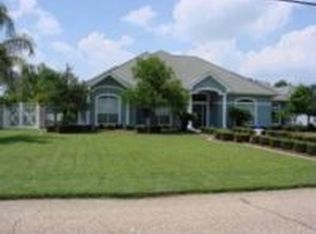 2621 Crestwood Rd, Marrero, LA 70072