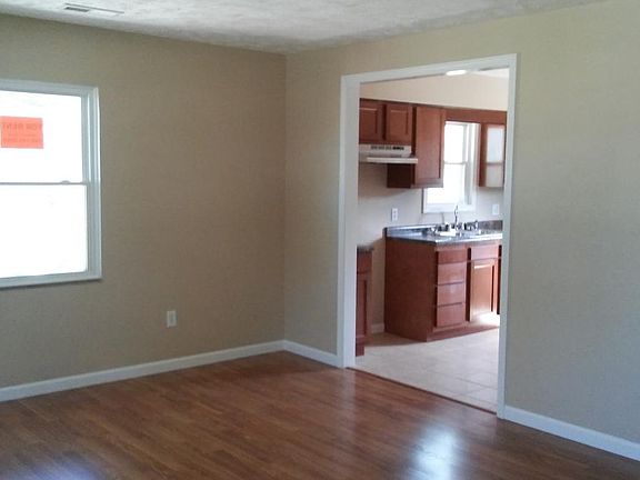 2nd image of 1601 W Stirling Dr
