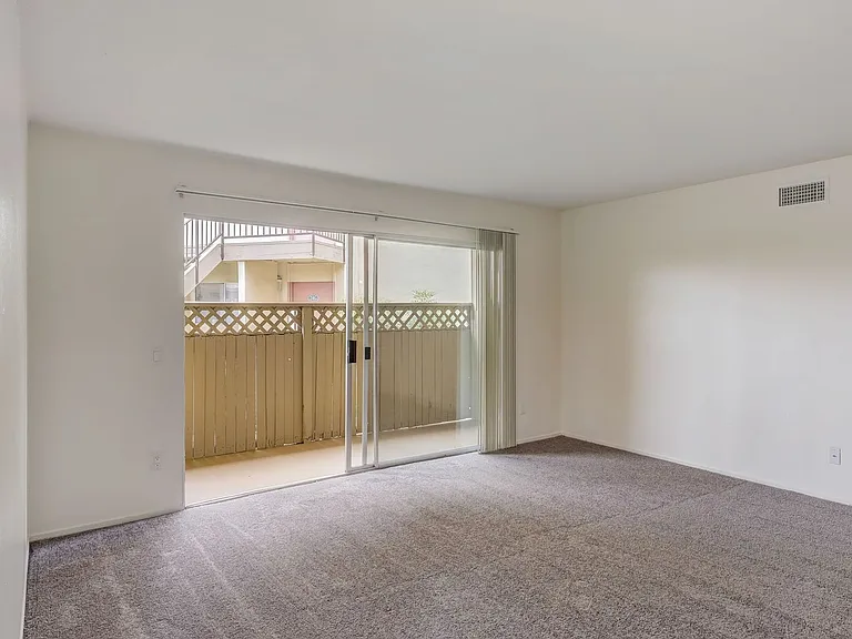 Arbor Park Apartments — Photo 7