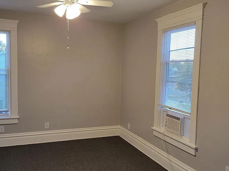 1039 E Pershing St #2 — Photo 22