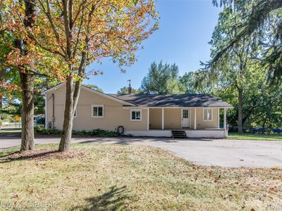 590 Bogie Lake Rd, White Lake, MI, 48383