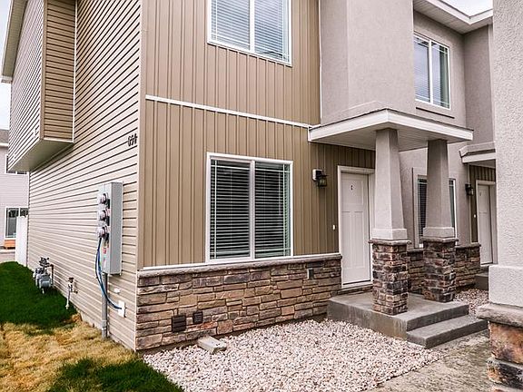 2nd image of 694 S Saturn Ave
