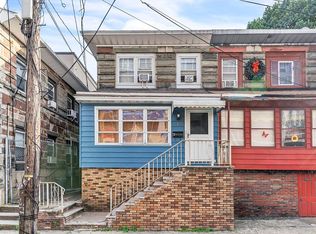 8 W 12th St, Bayonne, NJ 07002