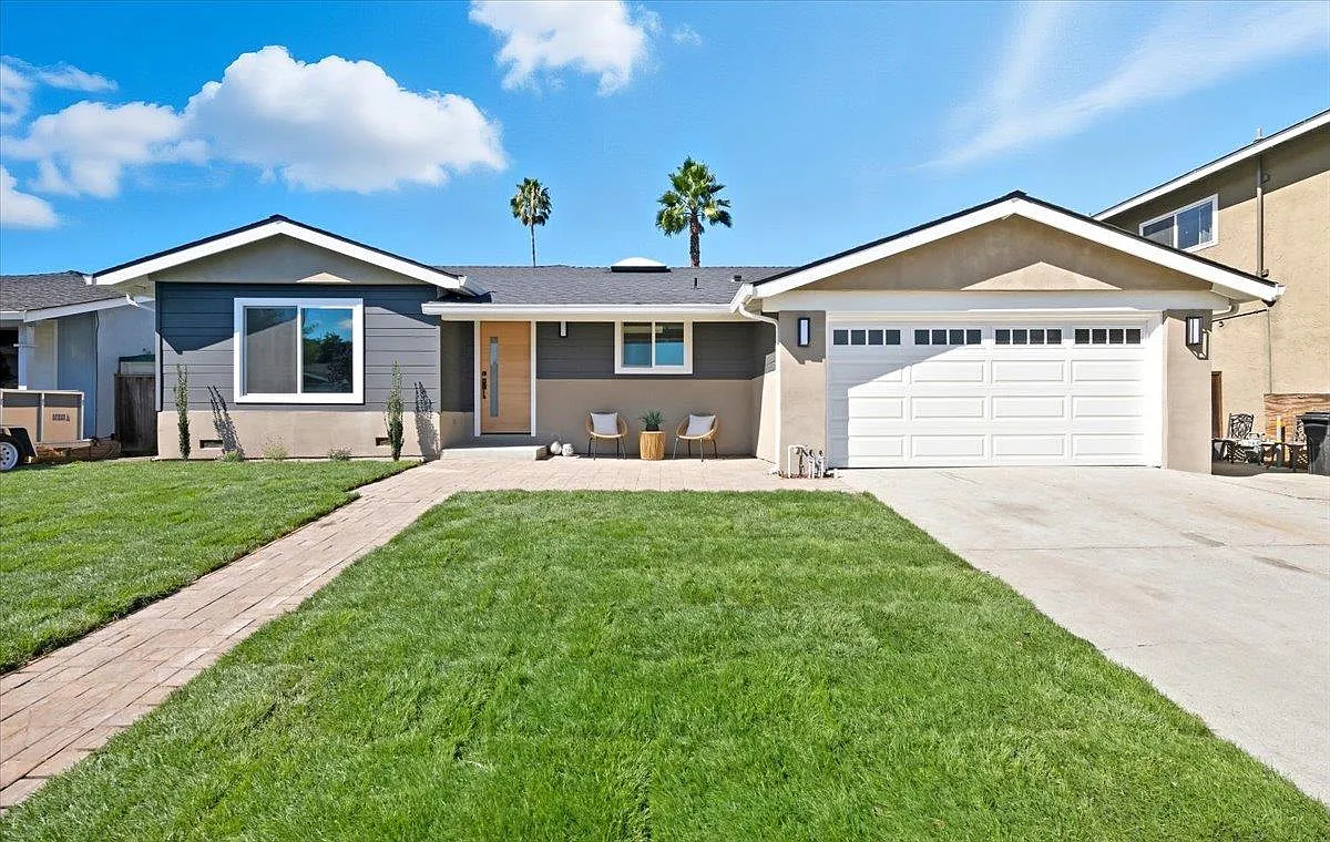 6015 Fernglen Dr photo 1