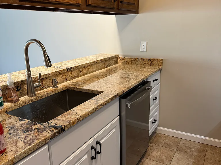 17 Danbury Rd #5 — Photo 4