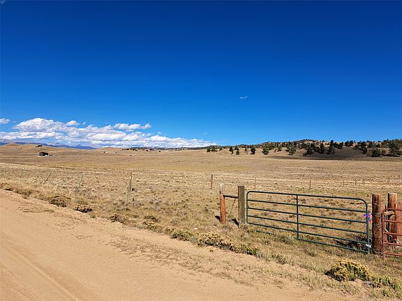 2nd image of 00 Vaquero Way