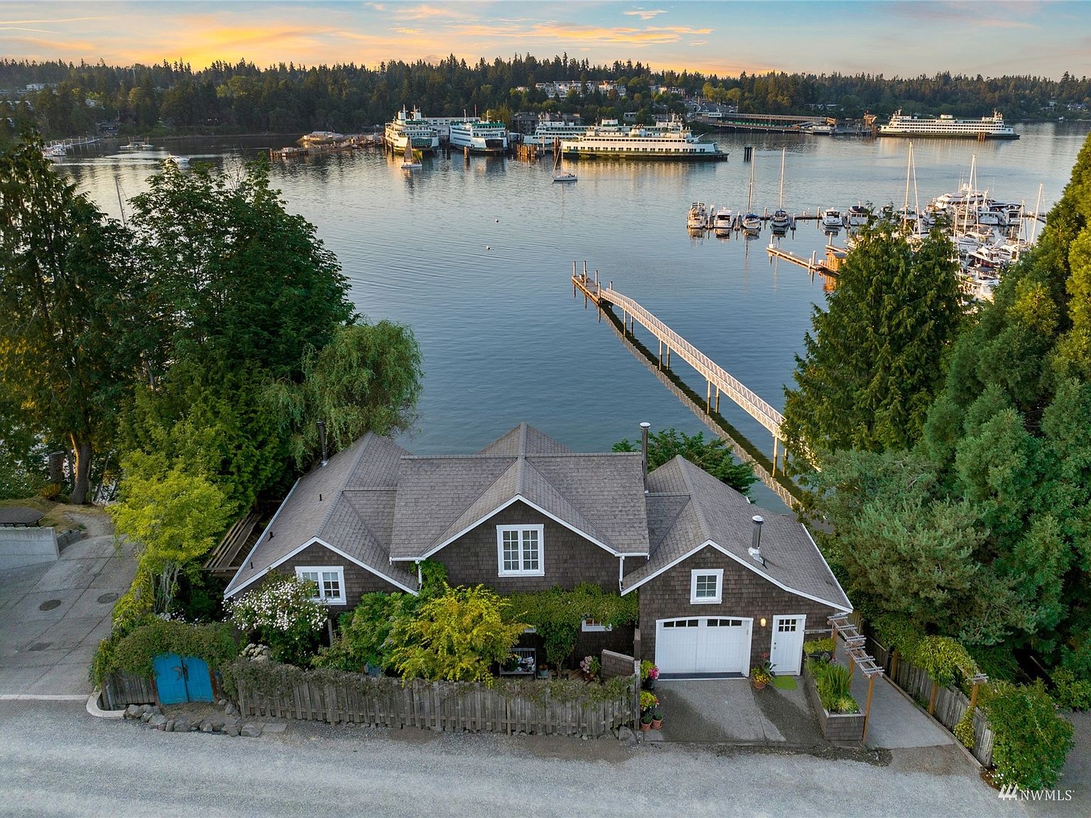 10044 NE Ewing Street, Bainbridge Island, WA 98110 Zillow