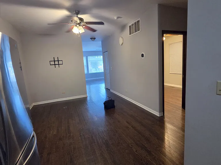 5536 W Congress Pkwy #1 — Photo 10