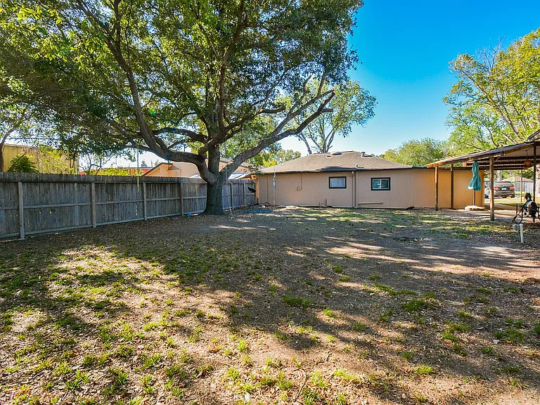 2118 Thonig Rd — Photo 25