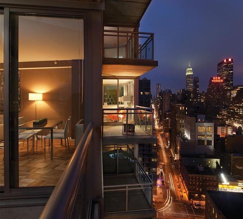 1st image of 505 W 37th St APT 202