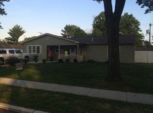 48 Forest Ln, Levittown, PA 19055