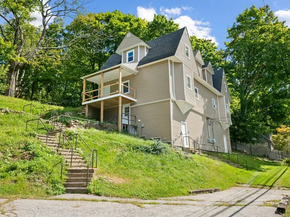 229 Route 163, Montville, CT 06382