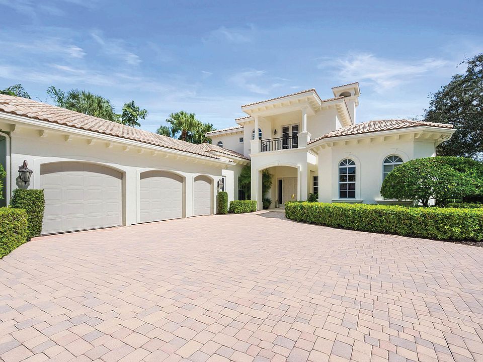 1st image of 115 Echo Lane