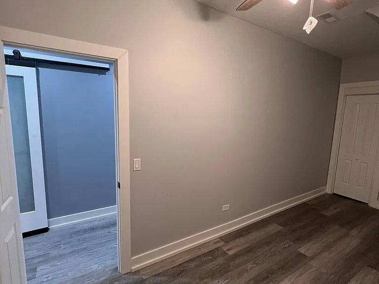 2846 N Drake Ave #1 — Photo 14