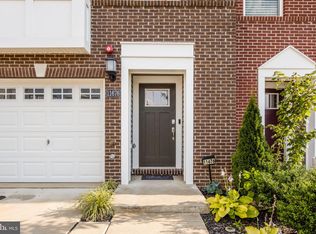 11676 Emily Dickinson Pl, White Plains, MD 20695