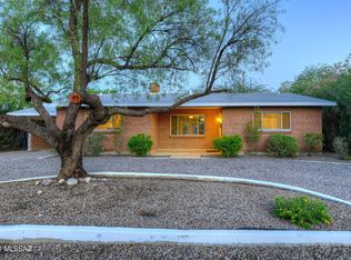 226 S Stratford Dr, Tucson, AZ 85716