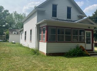 308 9th St N, Kerkhoven, MN 56252