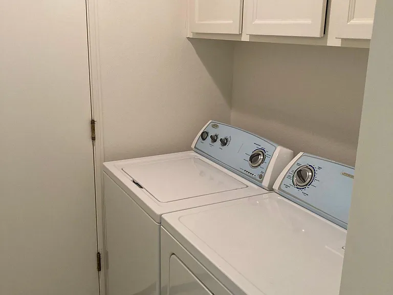 7507 Graystone Dr — Photo 17