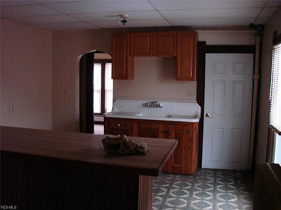 5th image of 430 N Broadway #534