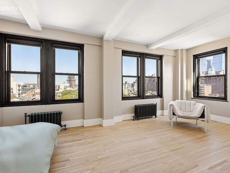 1st image of 365 W 20th St APT 12C