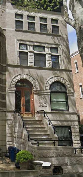 1st image of 71 Midwood St #71