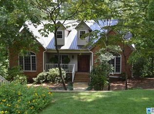 630 Mermont Cir, Trussville, AL 35173