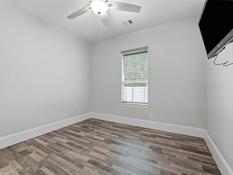 1165 FM 1725 Rd — Photo 15