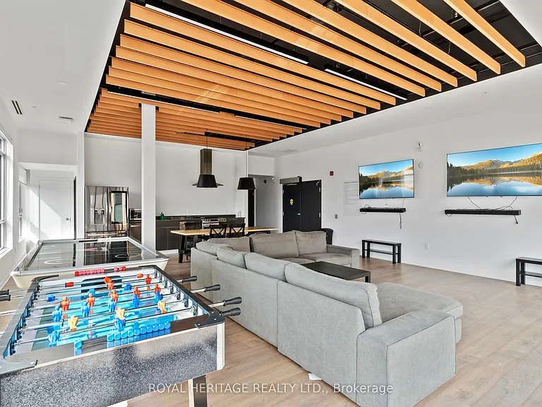 1800 Simcoe St N #307 — Photo 16