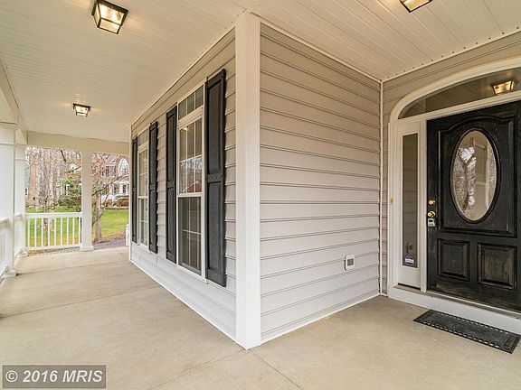 3rd image of 11803 Duck Cir