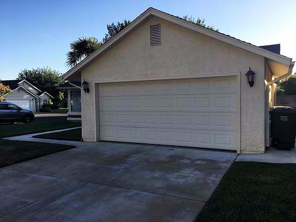 2nd image of 710 S Indian Hills Dr Unit 12