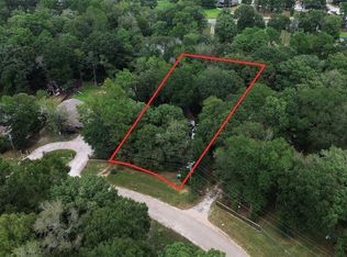 206 Wickdome Dr, Willis, TX 77378