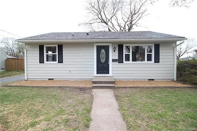 3217 Rodger Ave photo 1