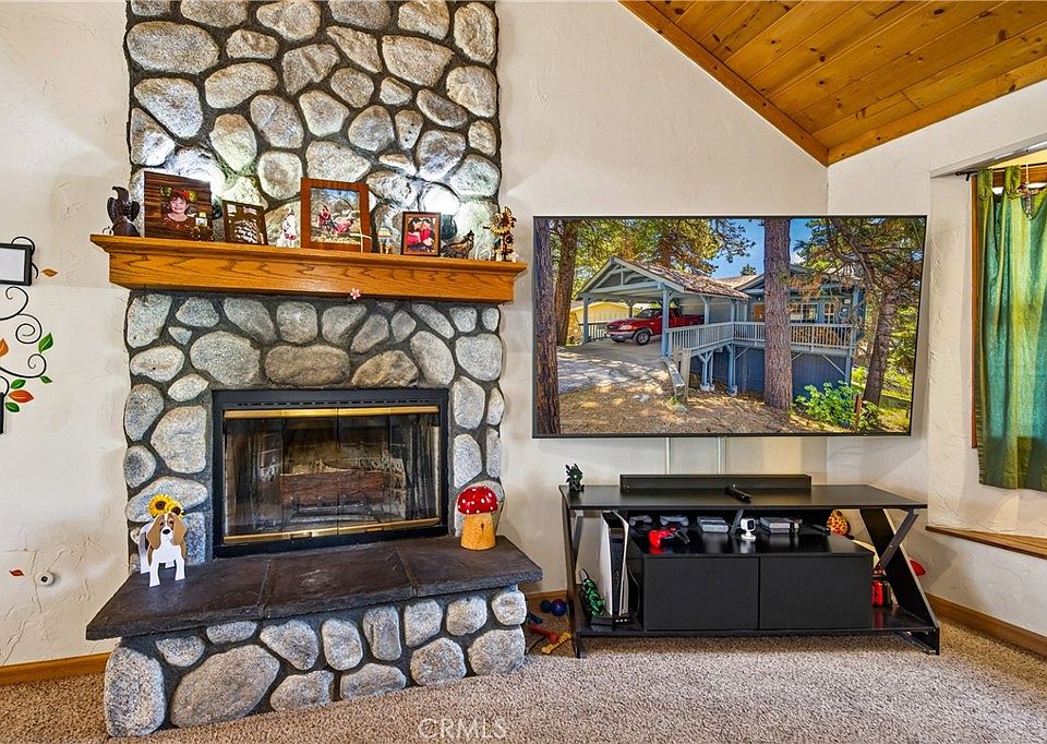 1st image of 30949 Wild Oak Dr