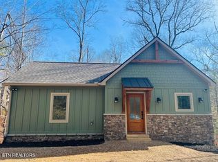 405 Laurel Trace Rd, Townsend, TN 37882