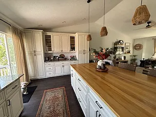 322 Stamford Drive - 1 — Photo 3
