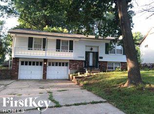 12805 E 53rd Ter, Kansas City, MO 64133