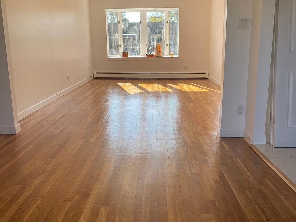 1st image of 2027 E 67th St #2