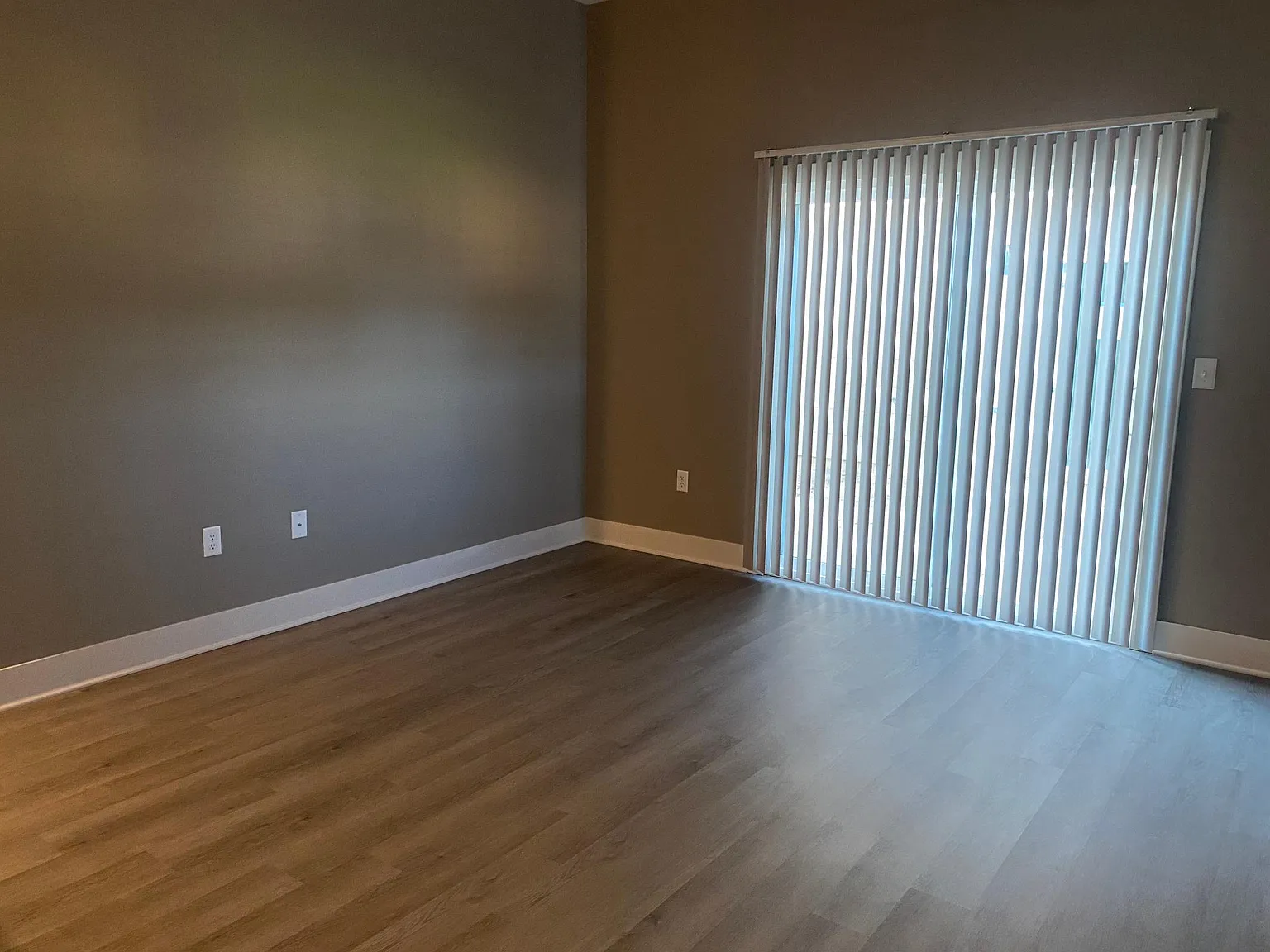 3 bed, 1225 sqft, $1,550 — Photo 3