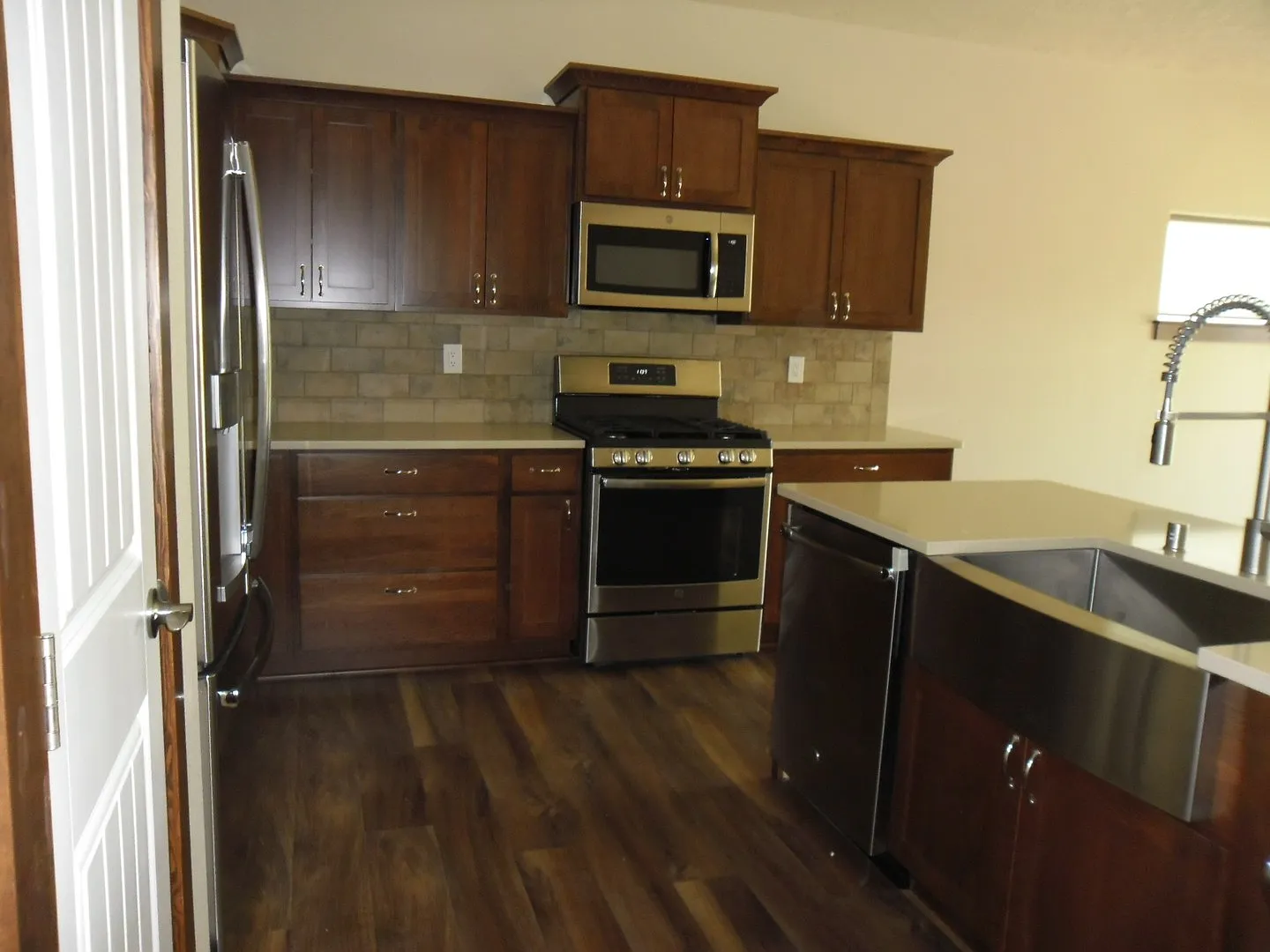 Golf Course Area Home — Photo 4