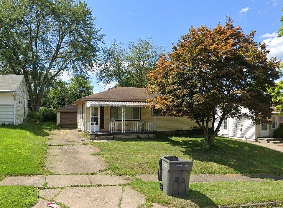 1st image of 676 N Hazelwood Ave