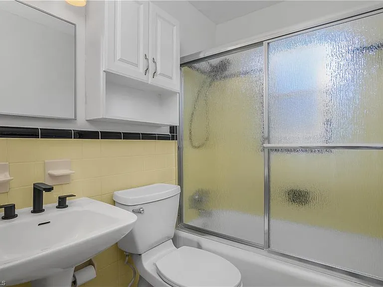 1015 10th Ave N #1011 — Photo 8
